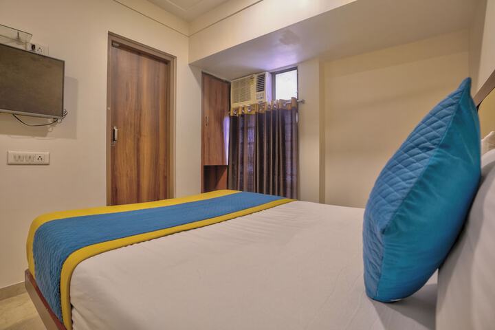 Room 7 of 29