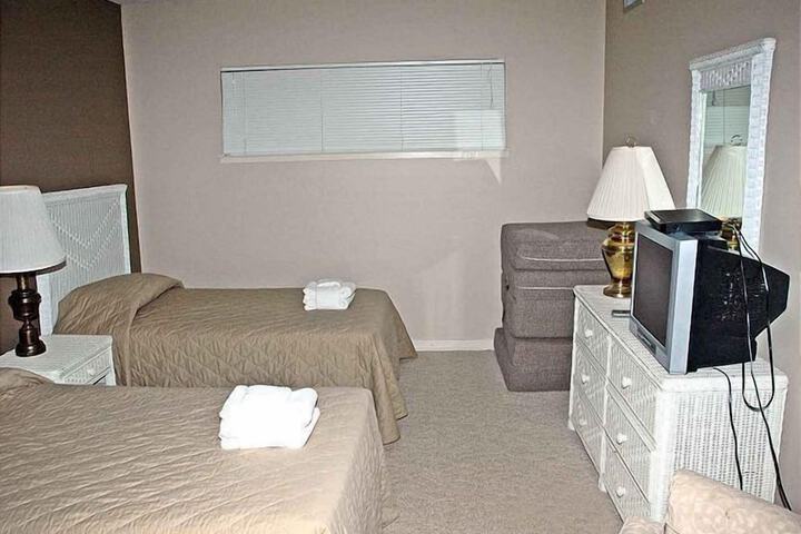 Room 30 of 138
