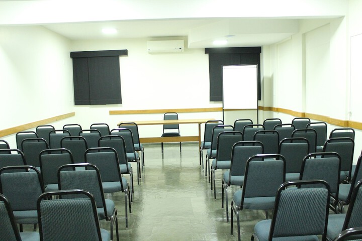 Room 43 of 48