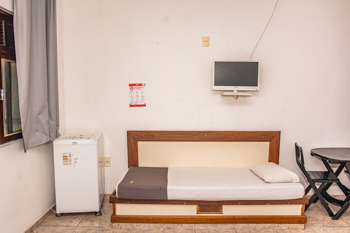 Room 7 of 40