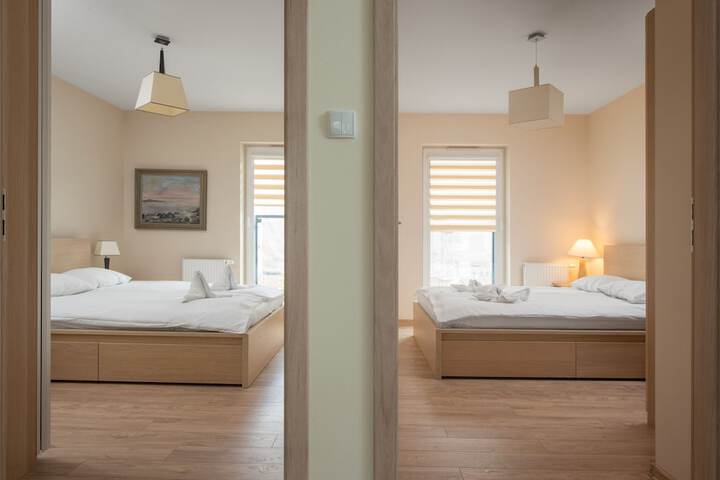 Room 5 of 346