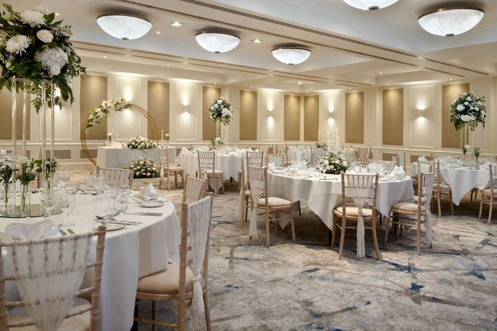 Ballroom/Hall 58 of 73