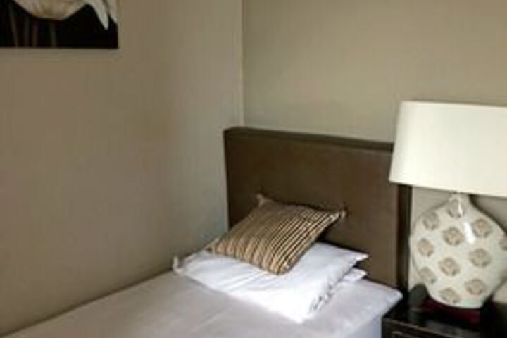 Room 35 of 109
