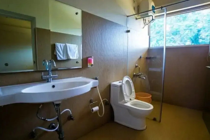 Room 7 of 23