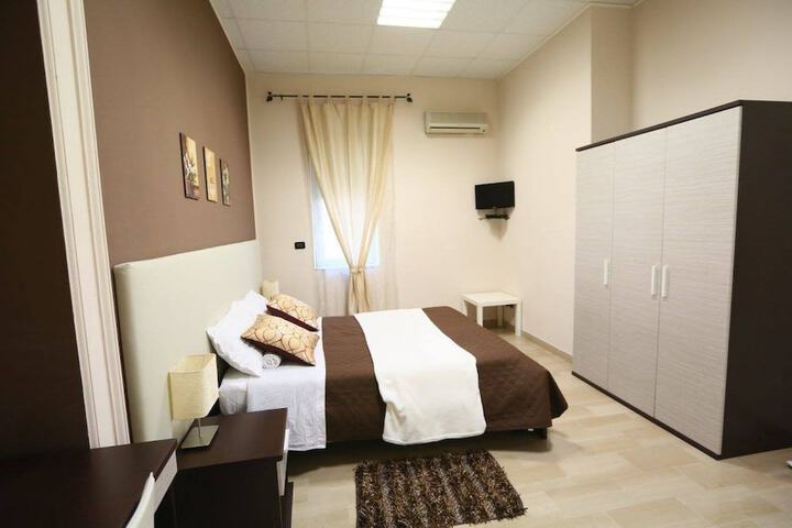 Room 7 of 60