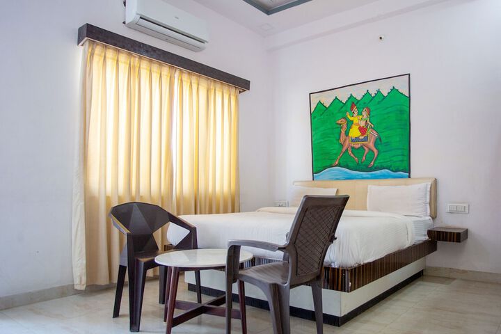 Room 29 of 30