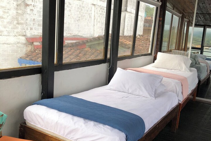 Room 8 of 29