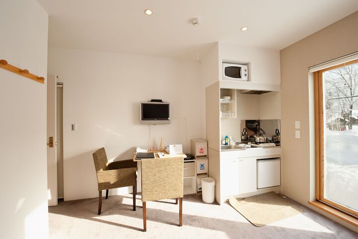 Room 12 of 35