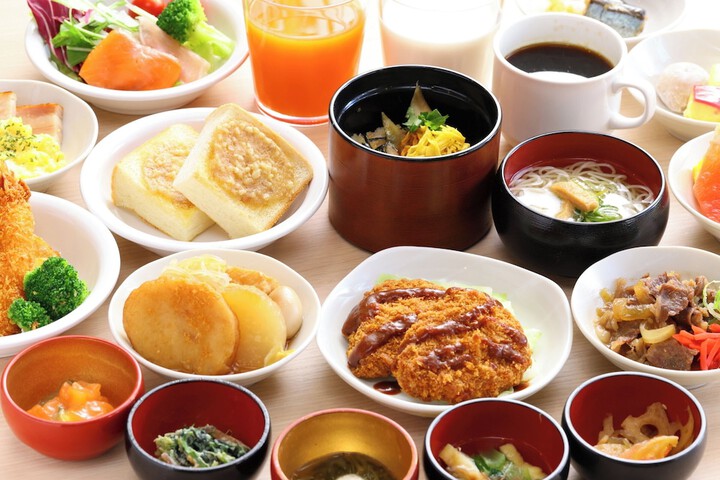 Breakfast/Coffee Service 125 of 130