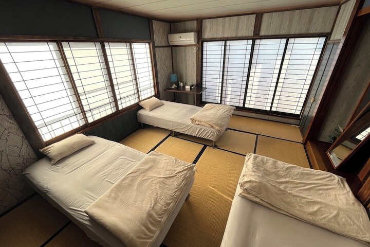 Room 54 of 172
