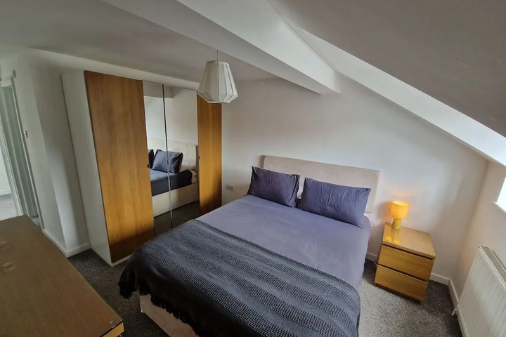 Room 5 of 22