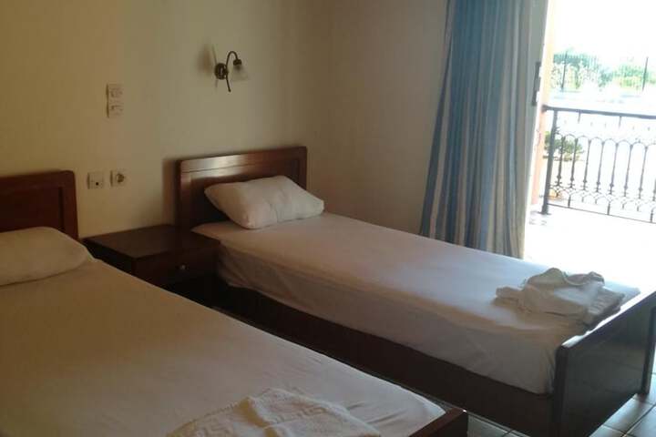 Room 13 of 59