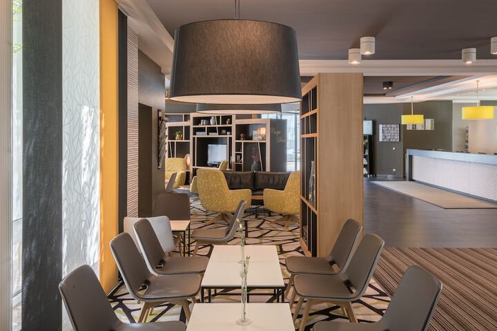 Hotel 180 of 193