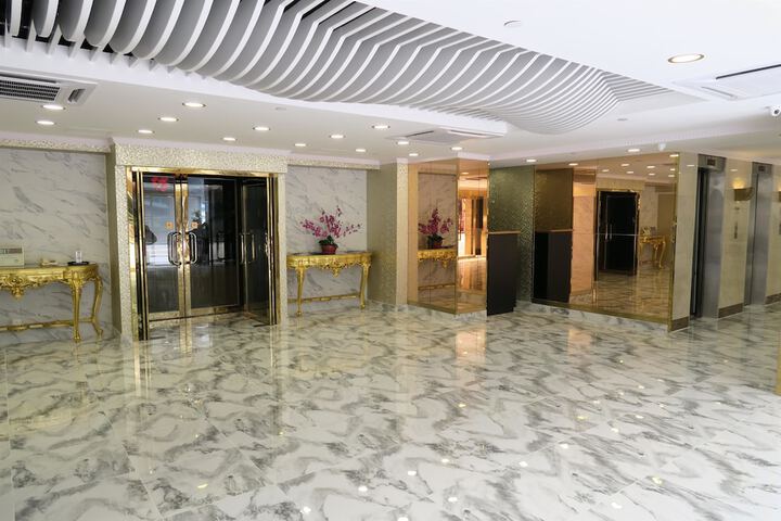 Lobby Photos