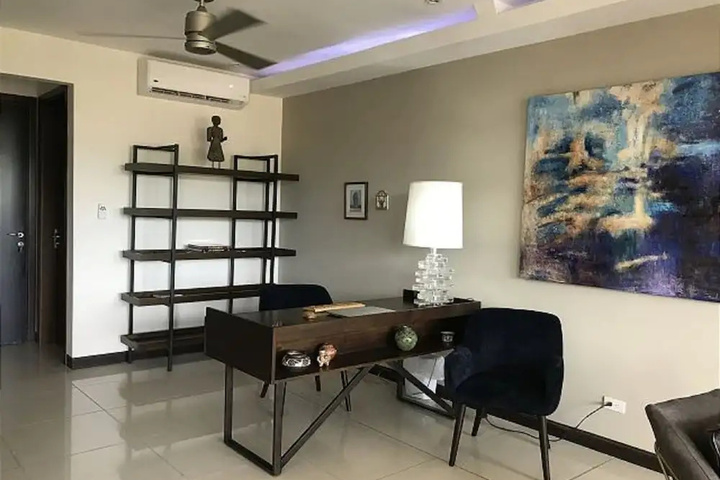 Room 2 of 16