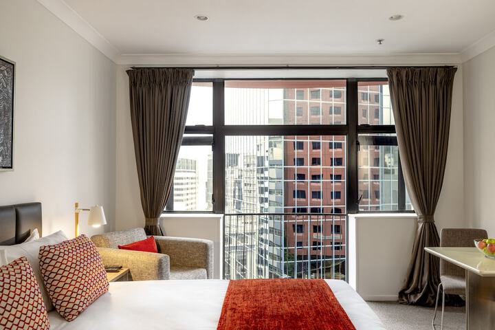 Room 5 of 29