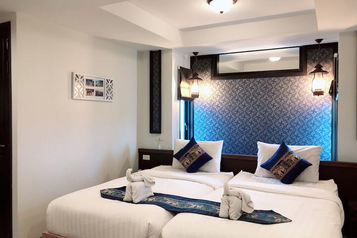 Room 25 of 66