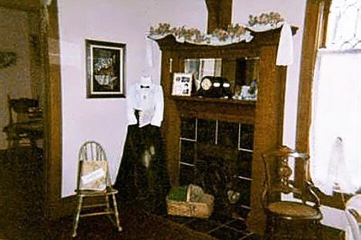 Photo of THE HOMESPUN COUNTRY INN