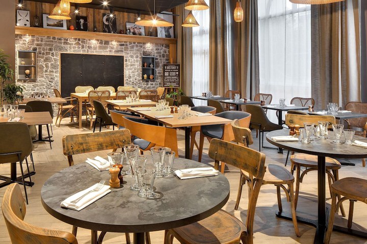 Dining Photos