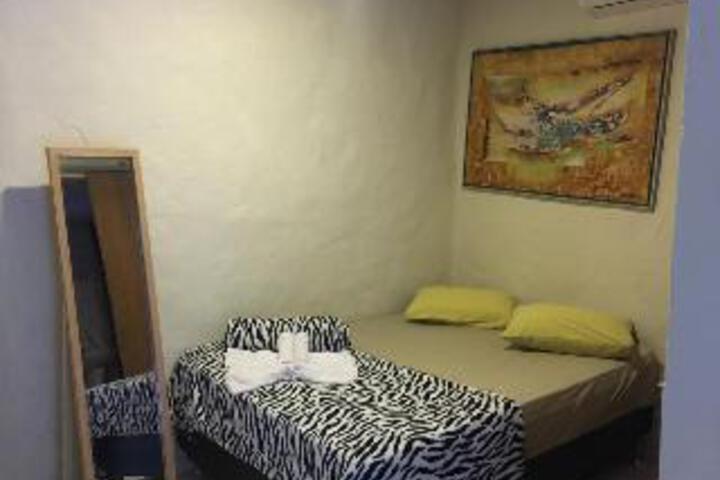 Room 11 of 14