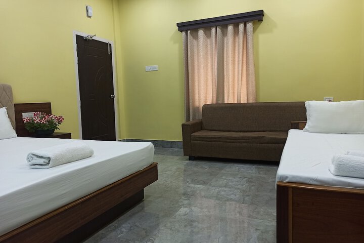 Room 7 of 40
