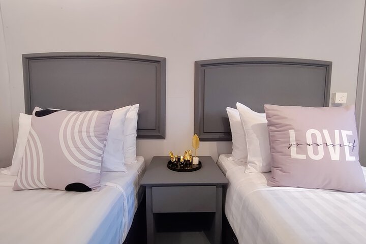 Room 27 of 131