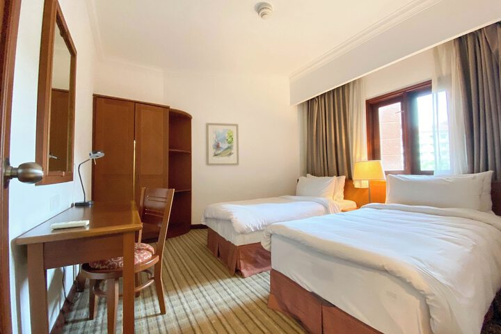 Room 22 of 130