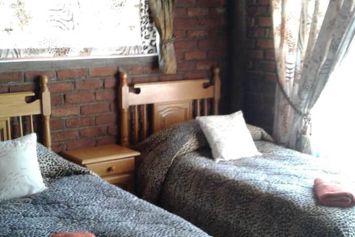 Room 6 of 39
