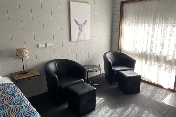 Room 9 of 43