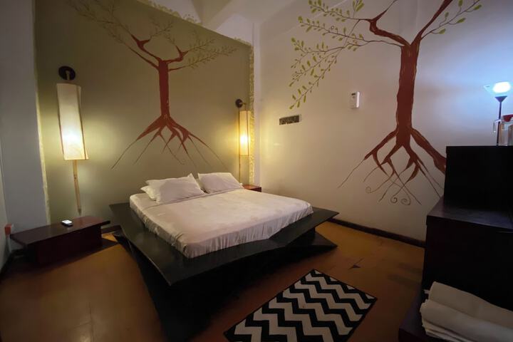 Room 25 of 71