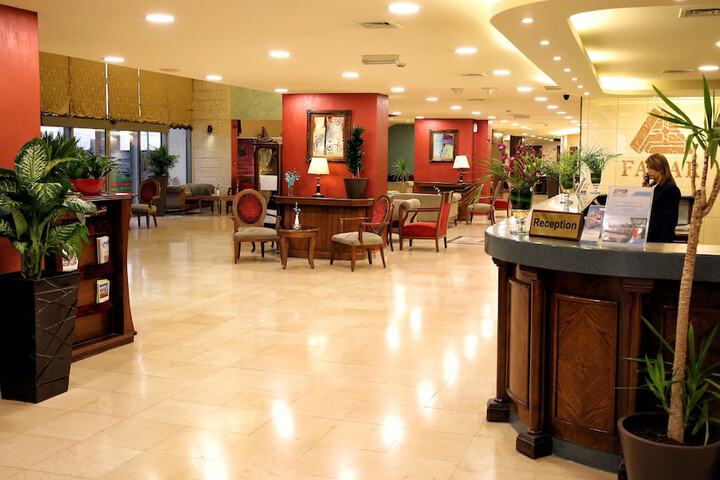 Al-Fanar Palace Hotel