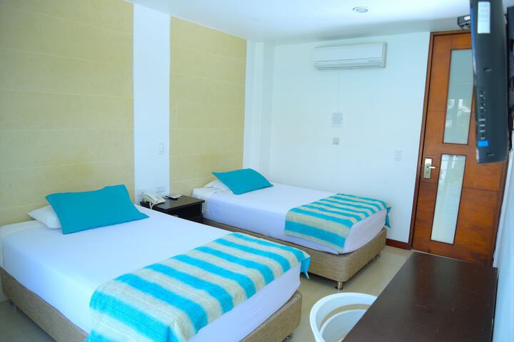 Room 10 of 43