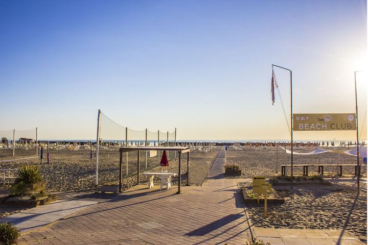 Beach 70 of 75