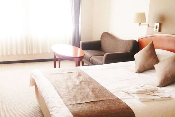 Room 18 of 64