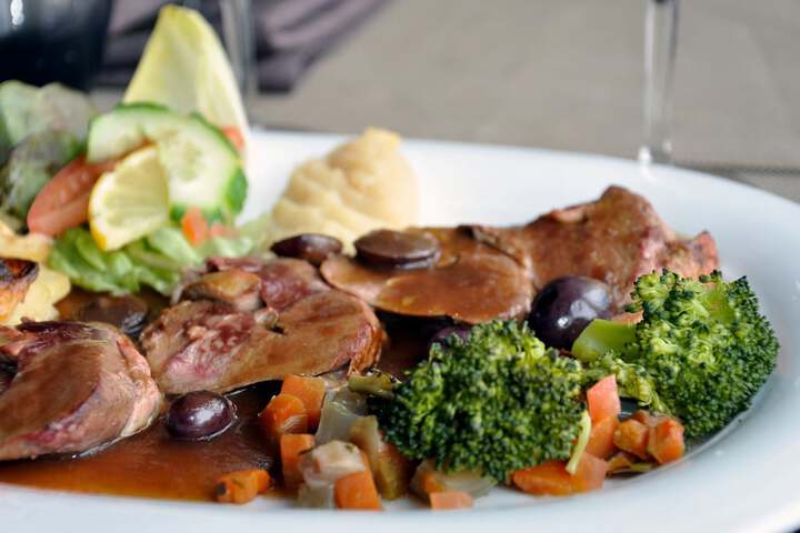 Dining Photos