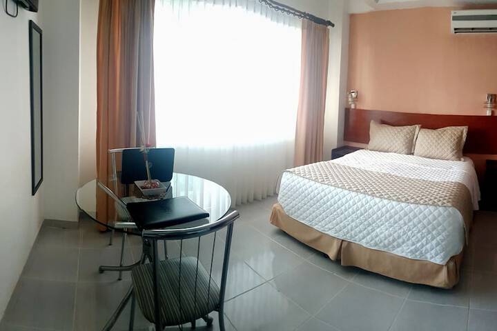 Room 103 of 122