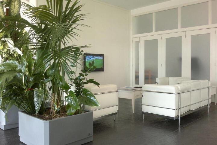 Hotel Interior 7 of 38