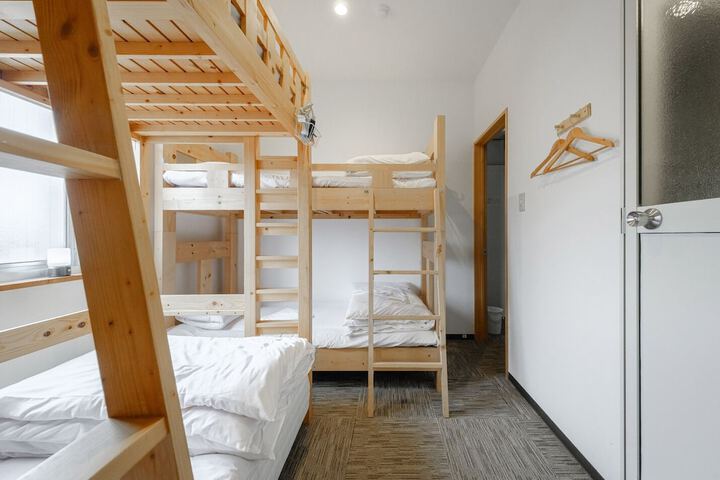 Room 15 of 54