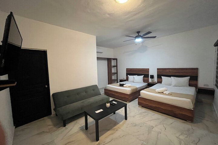 Room 38 of 108