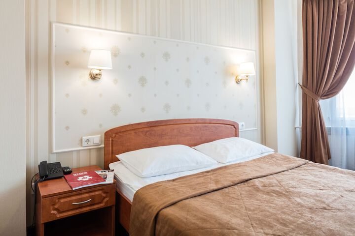 Room 12 of 46