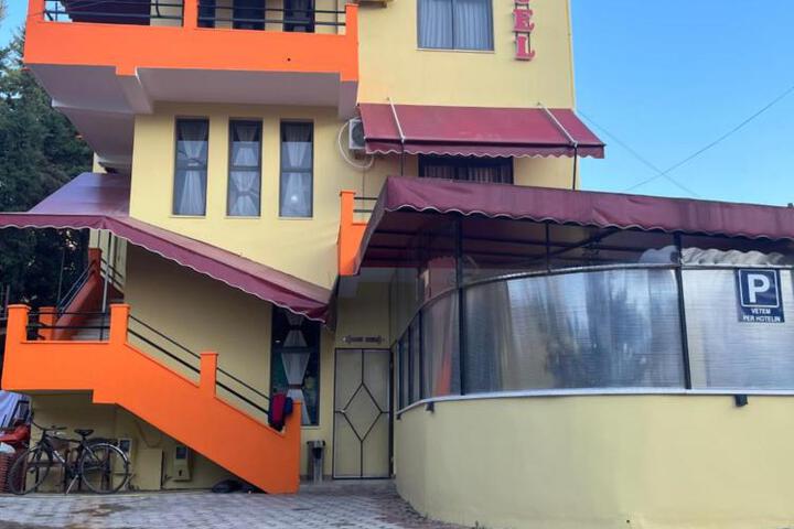 MARION HOTEL