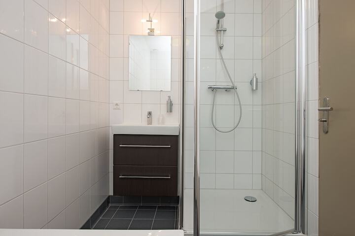 Clean Restrooms