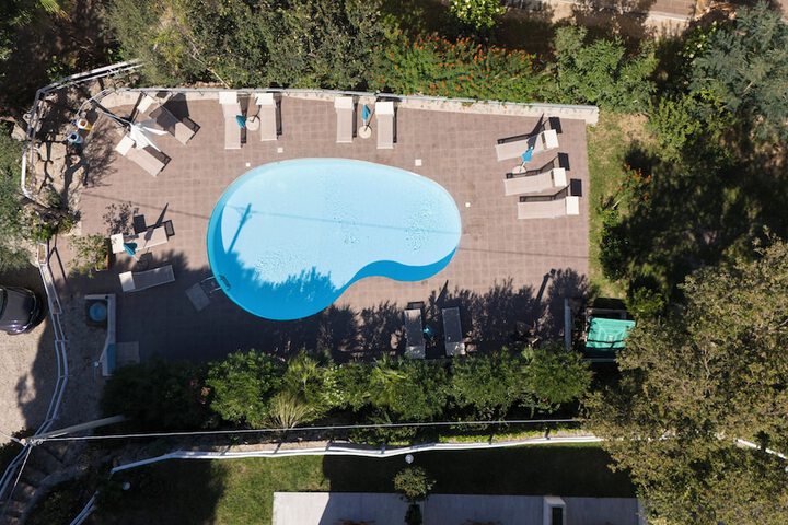 Pool Hotel