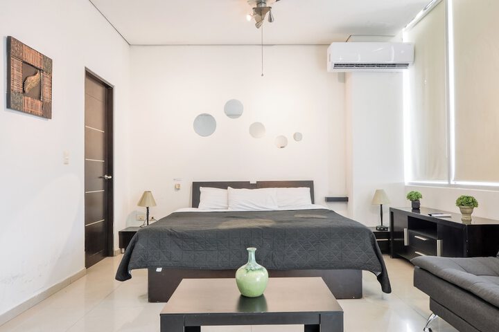 Room 7 of 75