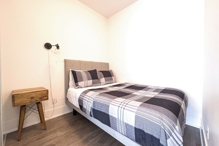 Room 9 of 55