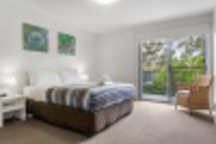 Room 40 of 96