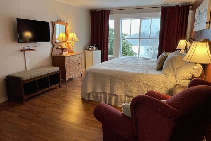 Room 14 of 99