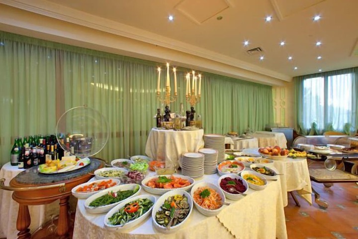Buffet