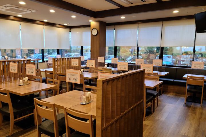 Dining Photos