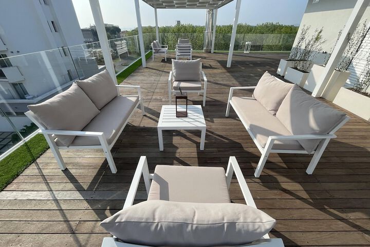 Terrace/Patio 58 of 59